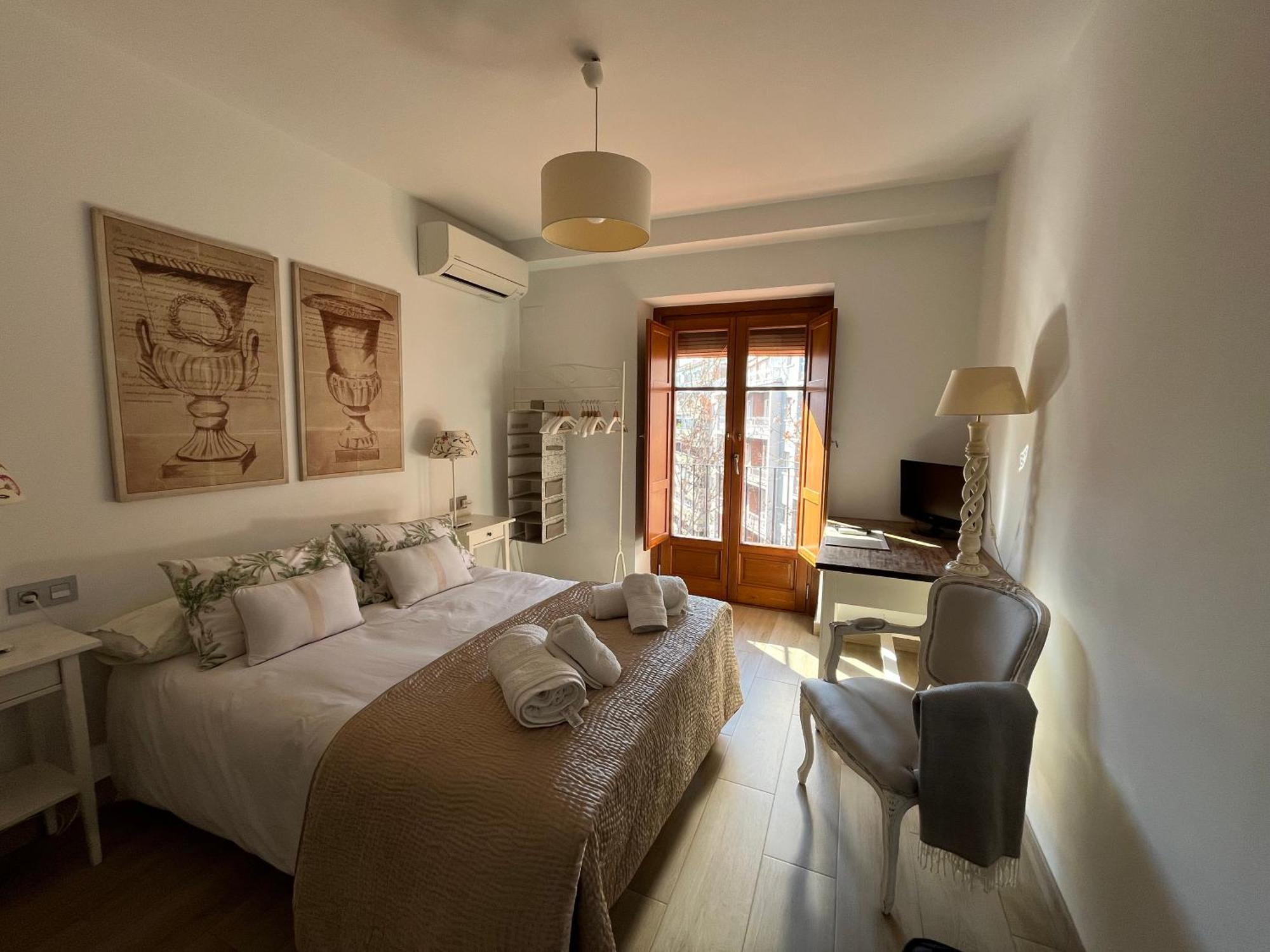 Fantastico Apartamento Suite En Centro De Granada Eksteriør billede