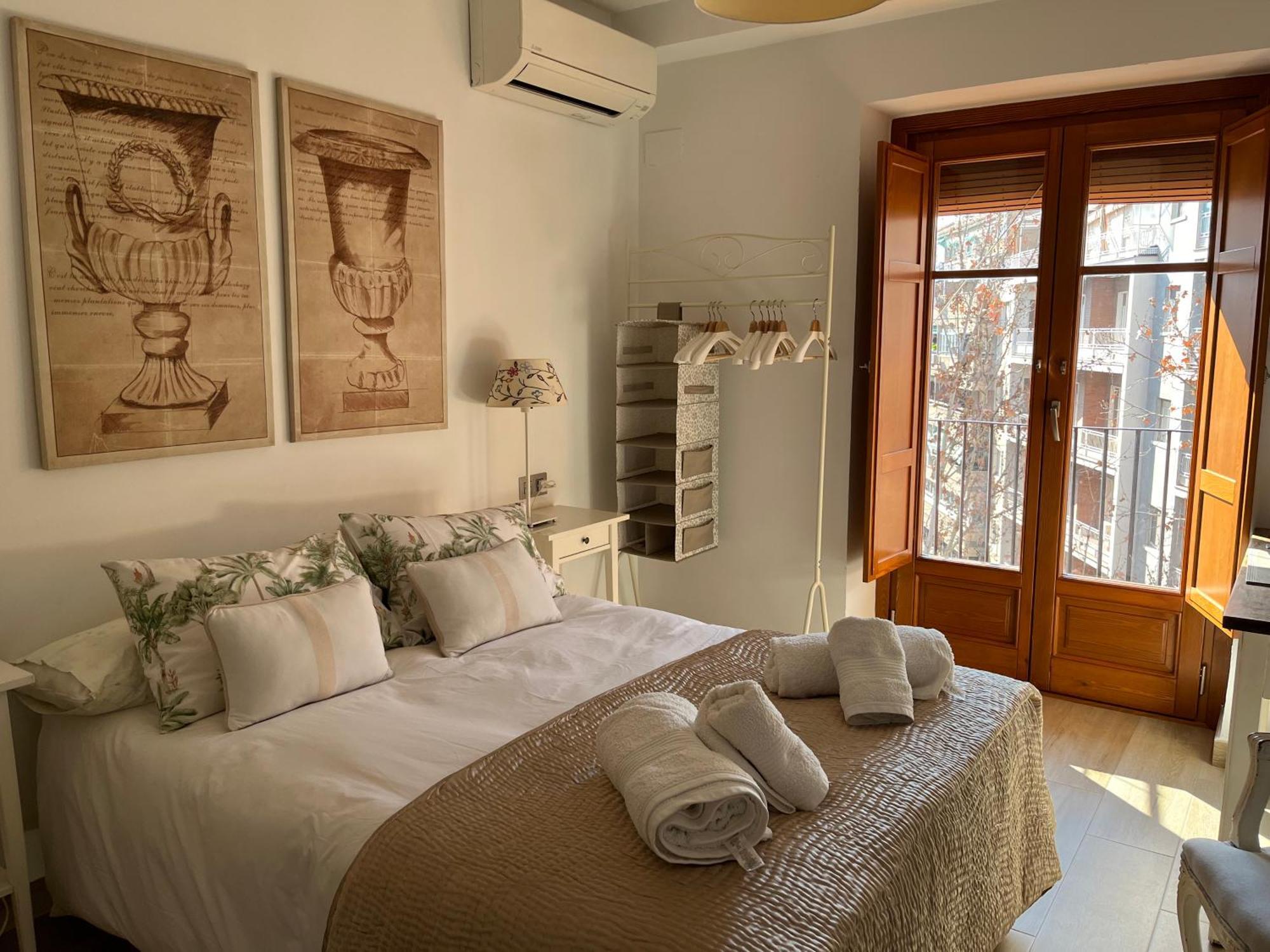 Fantastico Apartamento Suite En Centro De Granada Eksteriør billede