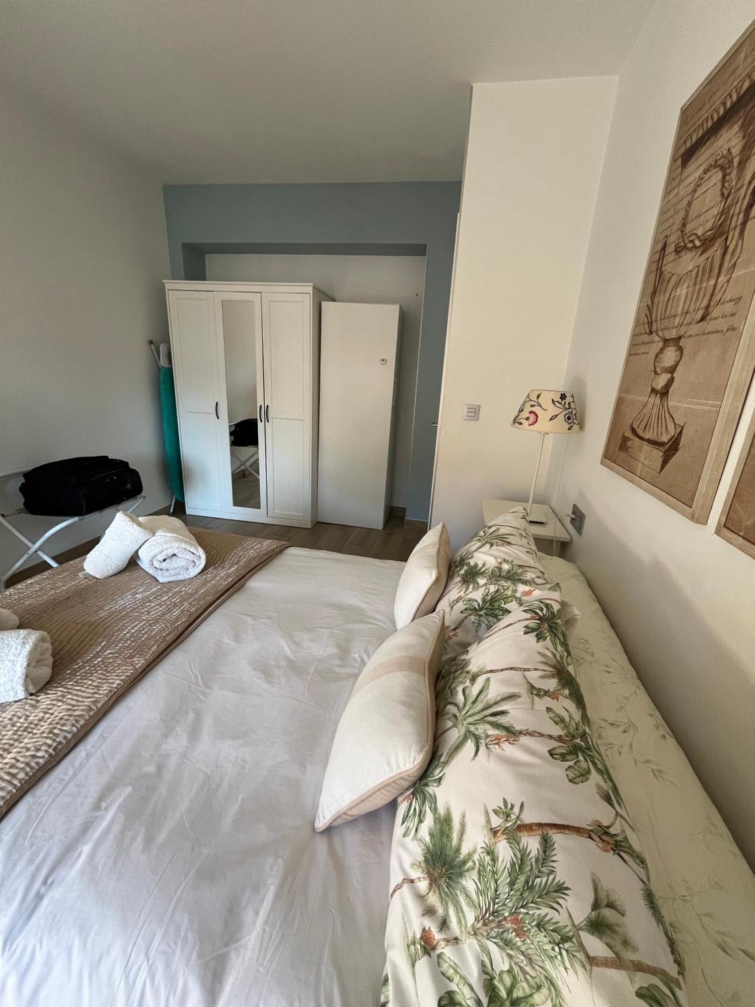Fantastico Apartamento Suite En Centro De Granada Eksteriør billede